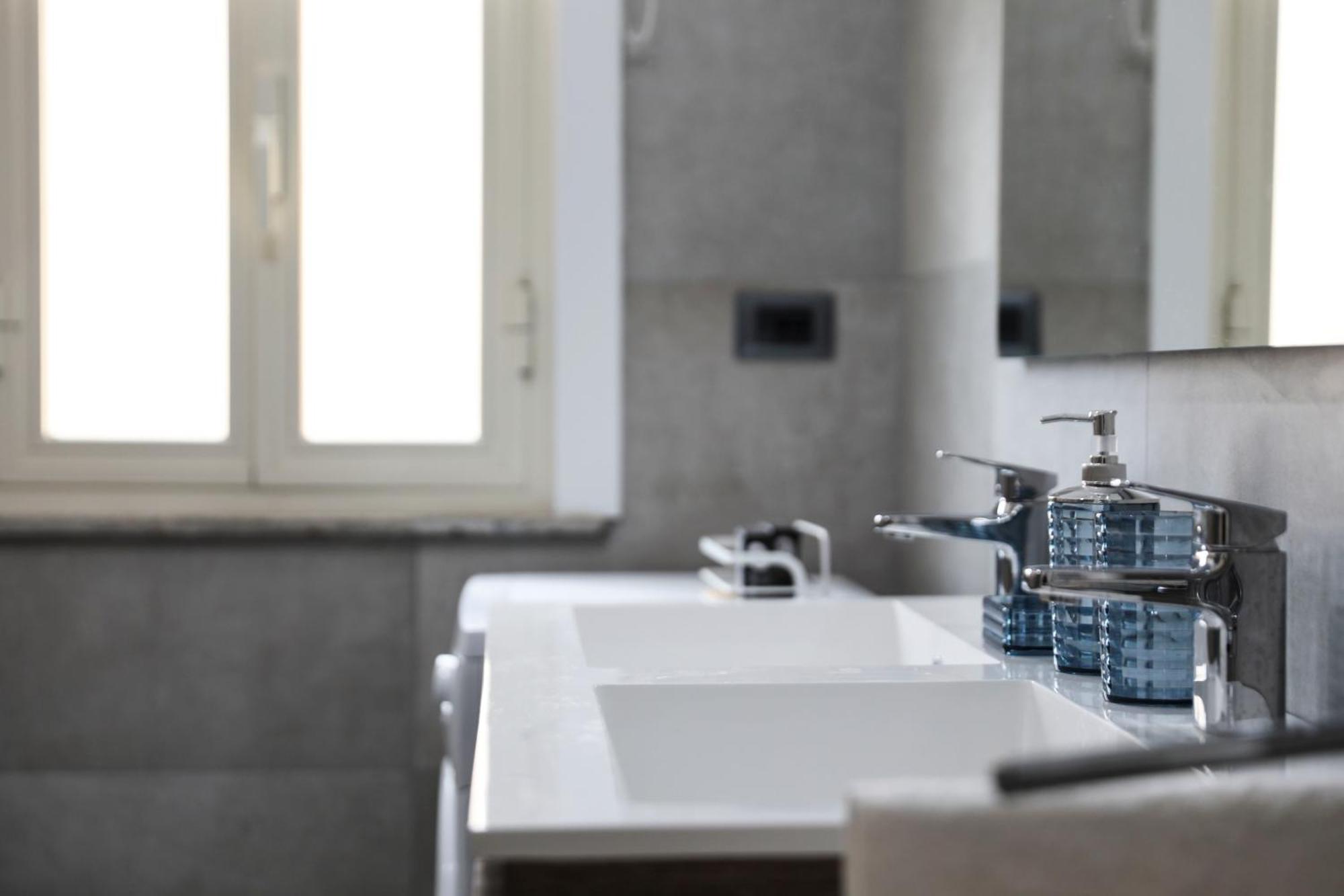 Апартаменты Roby'S House 70 Settebagni Экстерьер фото
